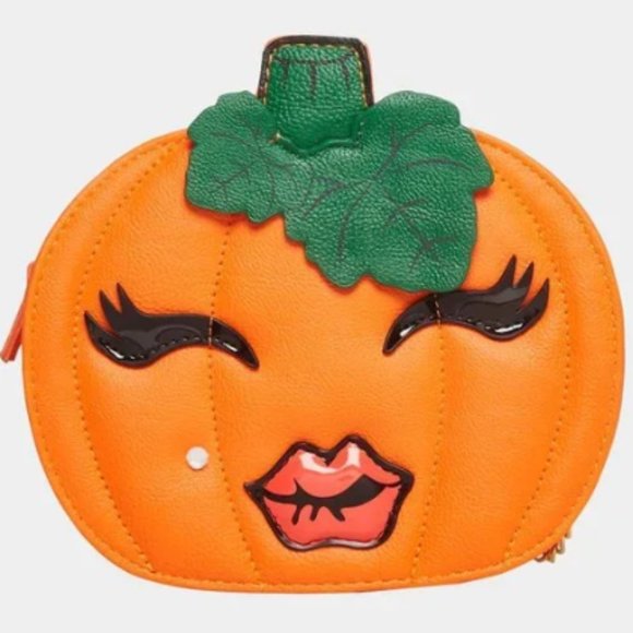 Betsey Johnson Kitsch Betsey Lantern Crossbody - Picture 2 of 6